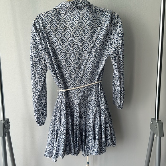 ZARA BLUE WHITE ITALIAN PATTERN LONG SLEEVE MINI DRESS MEDIUM - Picture 5 of 5